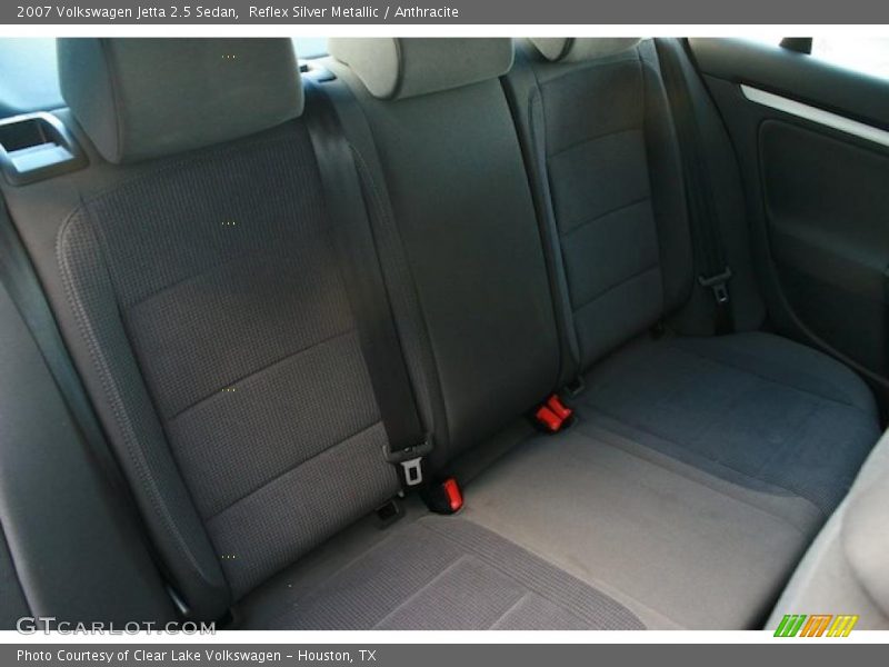 Reflex Silver Metallic / Anthracite 2007 Volkswagen Jetta 2.5 Sedan