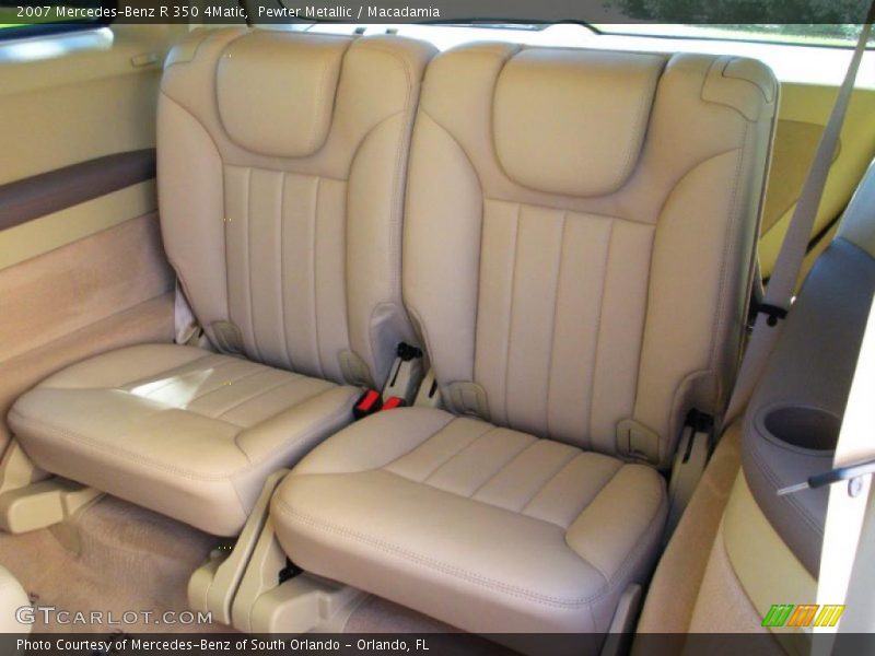 Pewter Metallic / Macadamia 2007 Mercedes-Benz R 350 4Matic