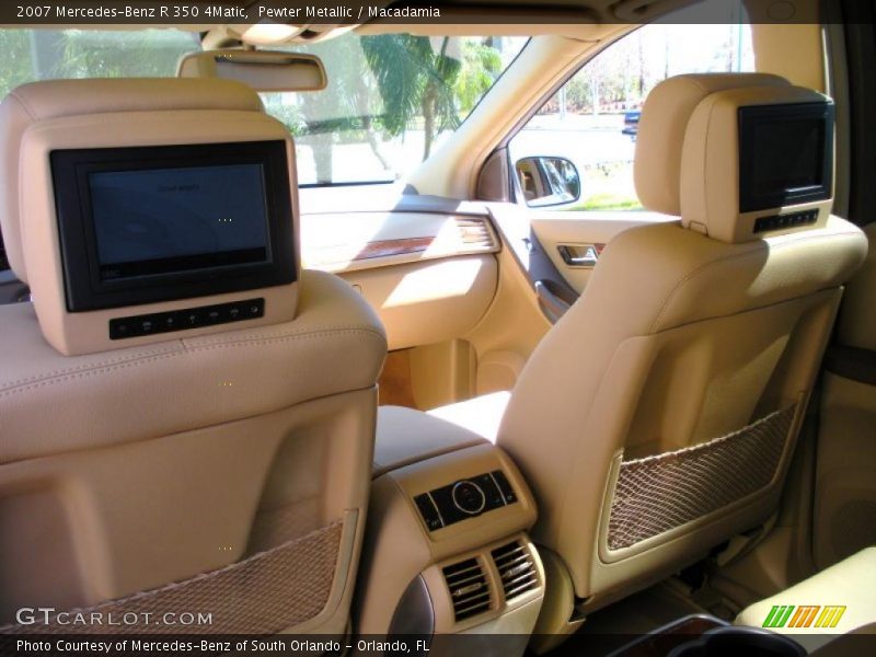 Pewter Metallic / Macadamia 2007 Mercedes-Benz R 350 4Matic