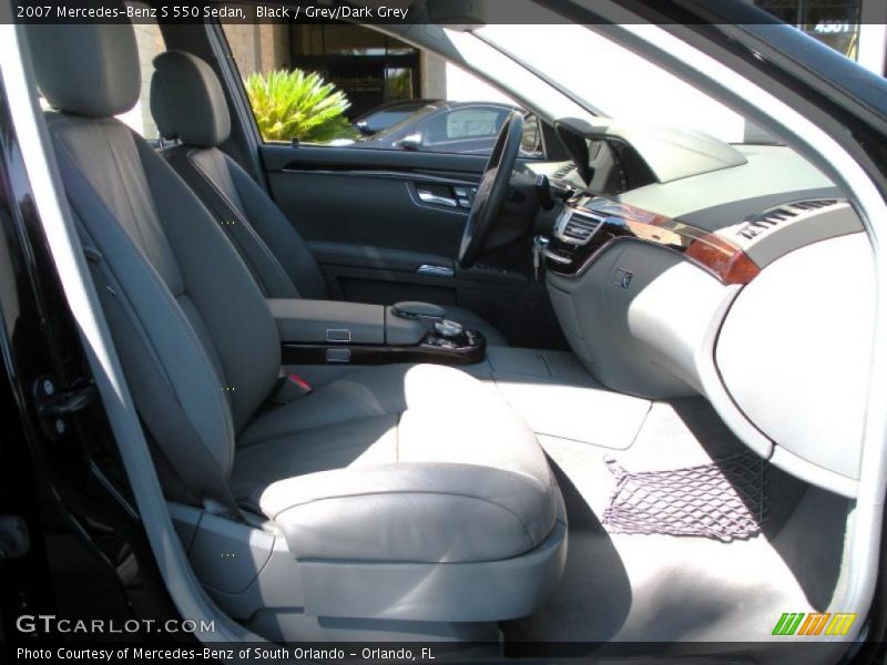 Black / Grey/Dark Grey 2007 Mercedes-Benz S 550 Sedan