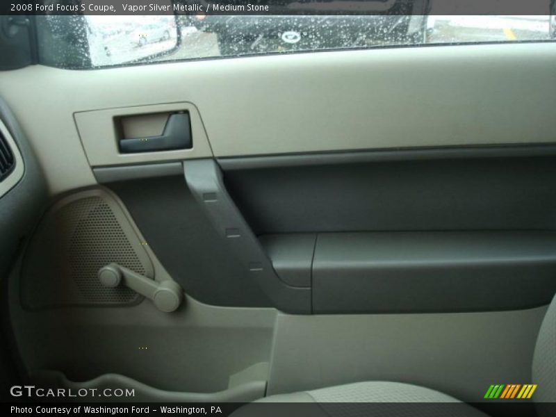 Vapor Silver Metallic / Medium Stone 2008 Ford Focus S Coupe