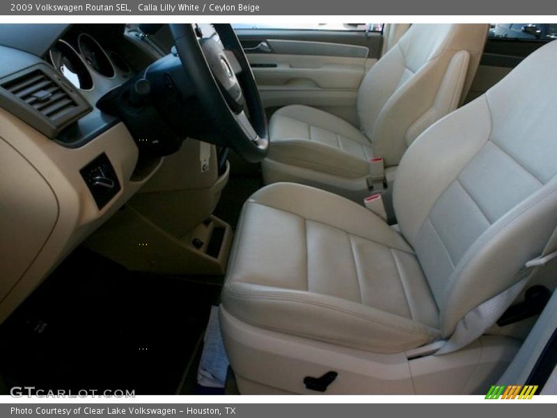 Calla Lilly White / Ceylon Beige 2009 Volkswagen Routan SEL