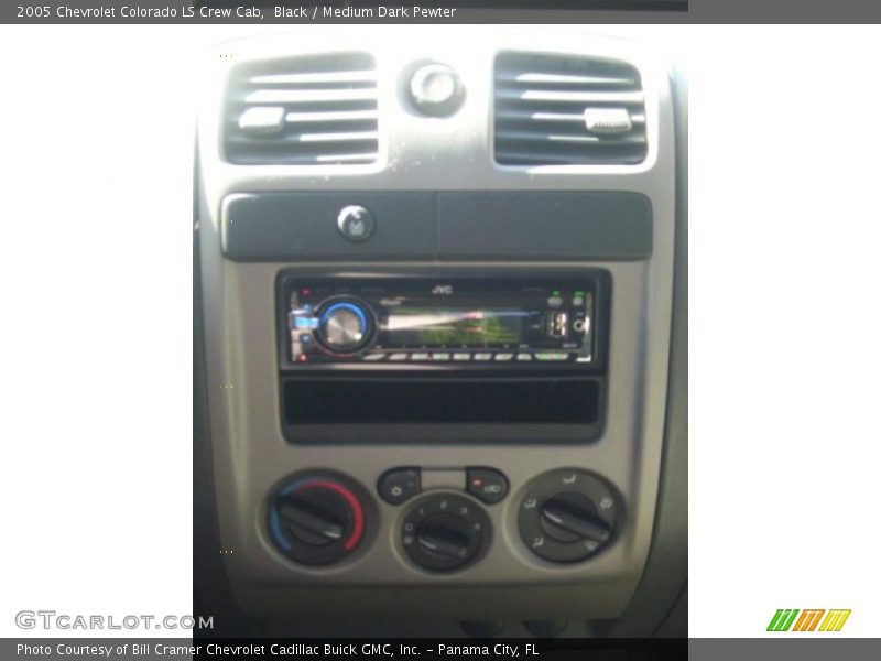 Black / Medium Dark Pewter 2005 Chevrolet Colorado LS Crew Cab
