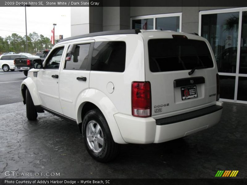 Stone White / Dark Slate Gray 2009 Dodge Nitro SE