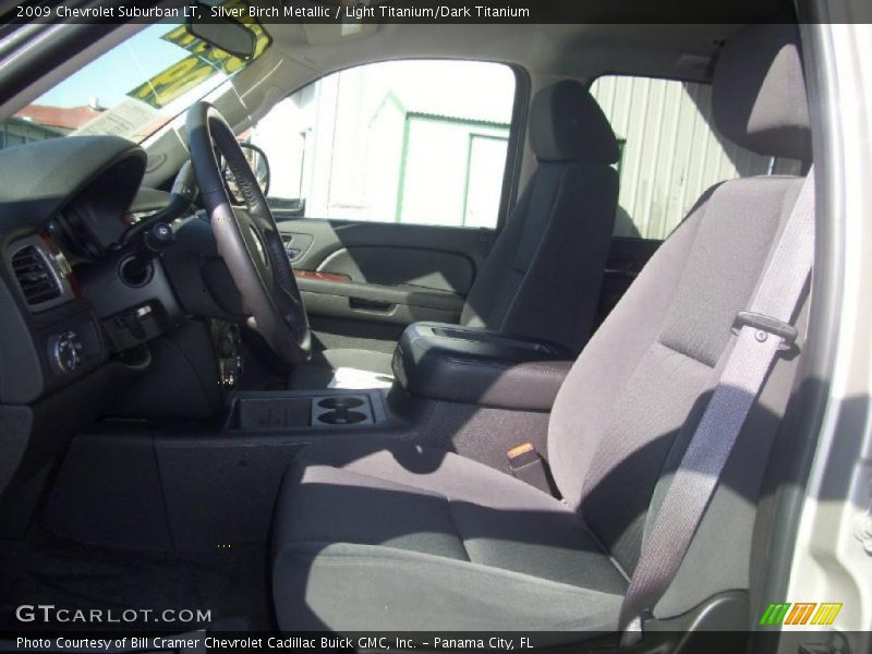 Silver Birch Metallic / Light Titanium/Dark Titanium 2009 Chevrolet Suburban LT