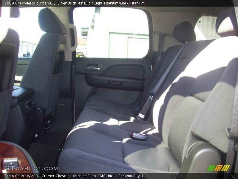 Silver Birch Metallic / Light Titanium/Dark Titanium 2009 Chevrolet Suburban LT
