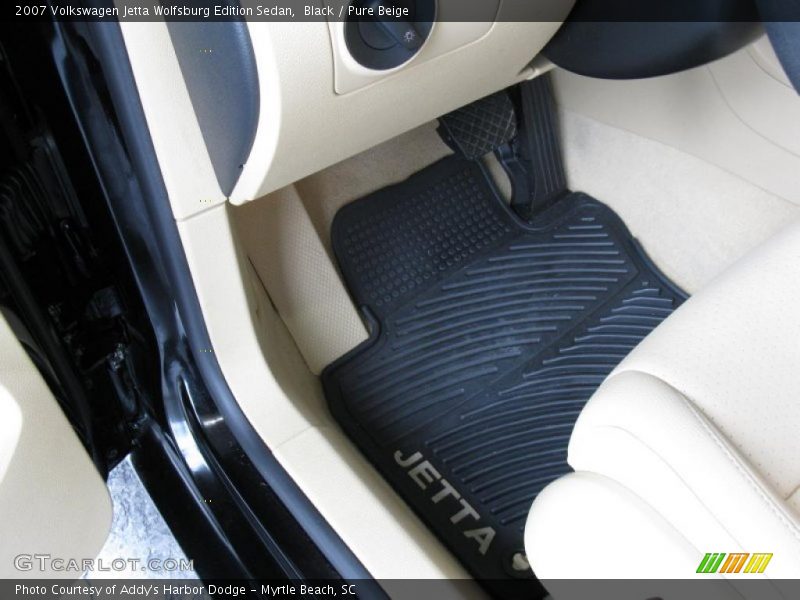 Black / Pure Beige 2007 Volkswagen Jetta Wolfsburg Edition Sedan
