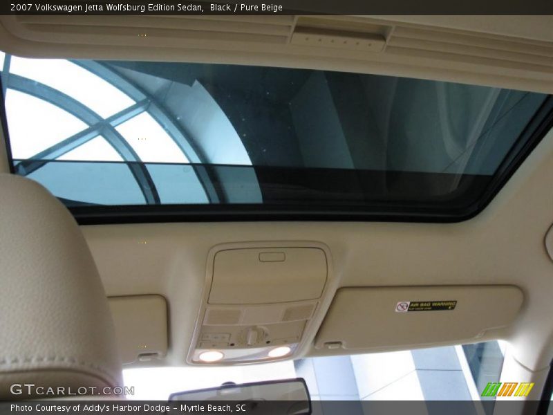 Black / Pure Beige 2007 Volkswagen Jetta Wolfsburg Edition Sedan