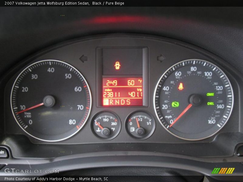 Black / Pure Beige 2007 Volkswagen Jetta Wolfsburg Edition Sedan