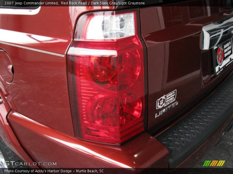 Red Rock Pearl / Dark Slate Gray/Light Graystone 2007 Jeep Commander Limited