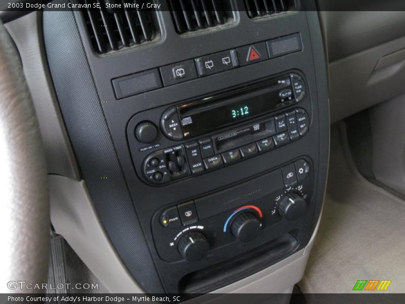 Stone White / Gray 2003 Dodge Grand Caravan SE