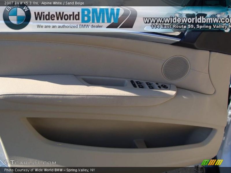 Alpine White / Sand Beige 2007 BMW X5 3.0si