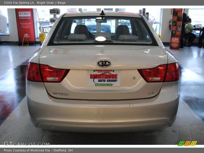 Bright Silver / Beige 2009 Kia Optima LX
