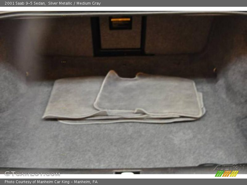 Silver Metallic / Medium Gray 2001 Saab 9-5 Sedan