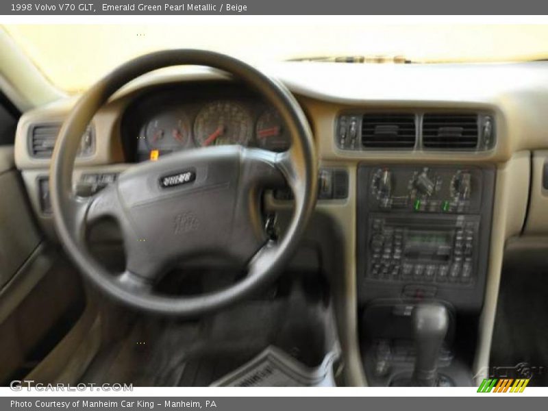 Emerald Green Pearl Metallic / Beige 1998 Volvo V70 GLT