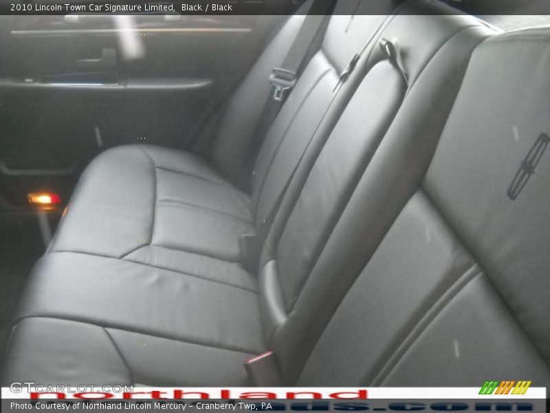 Black / Black 2010 Lincoln Town Car Signature Limited