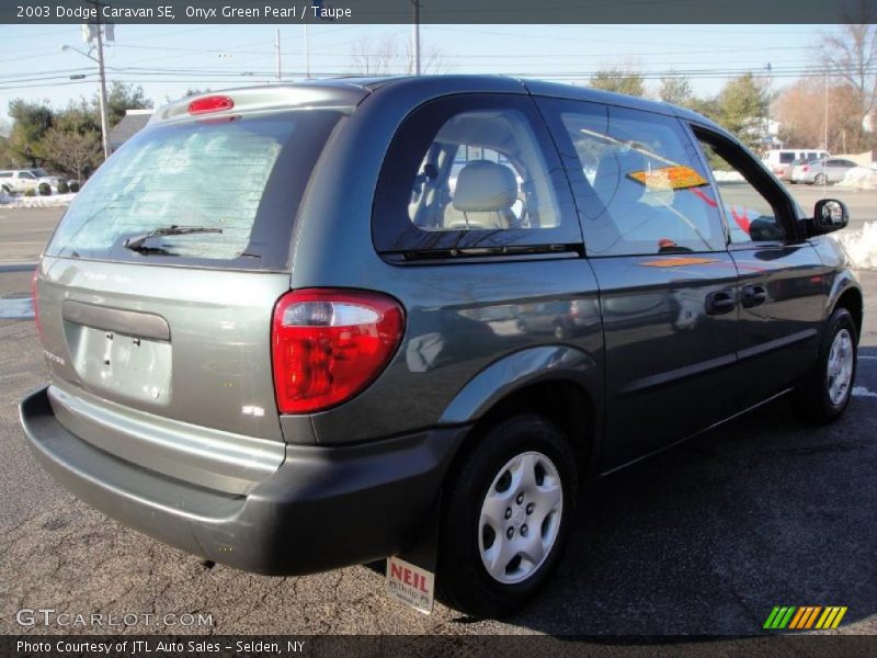 Onyx Green Pearl / Taupe 2003 Dodge Caravan SE