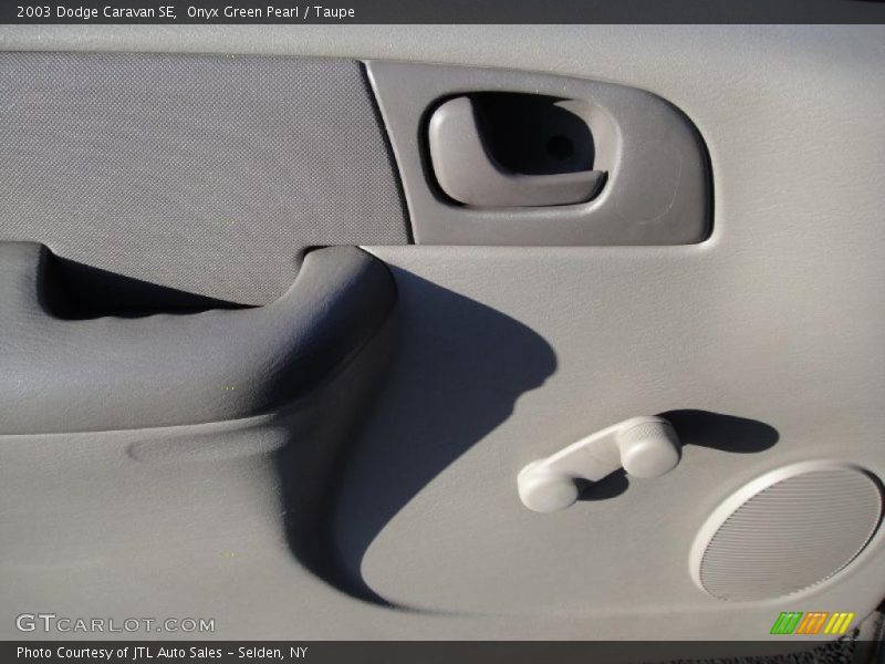 Onyx Green Pearl / Taupe 2003 Dodge Caravan SE