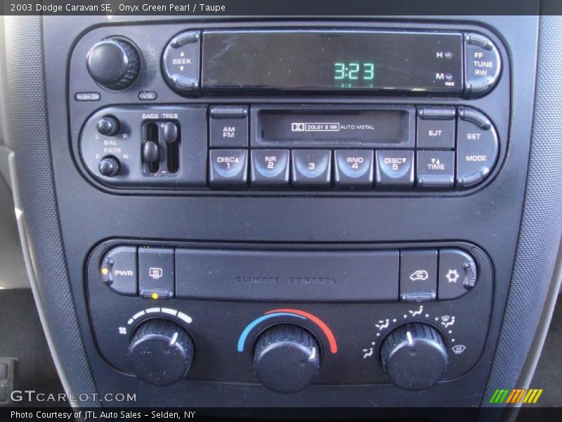 Onyx Green Pearl / Taupe 2003 Dodge Caravan SE