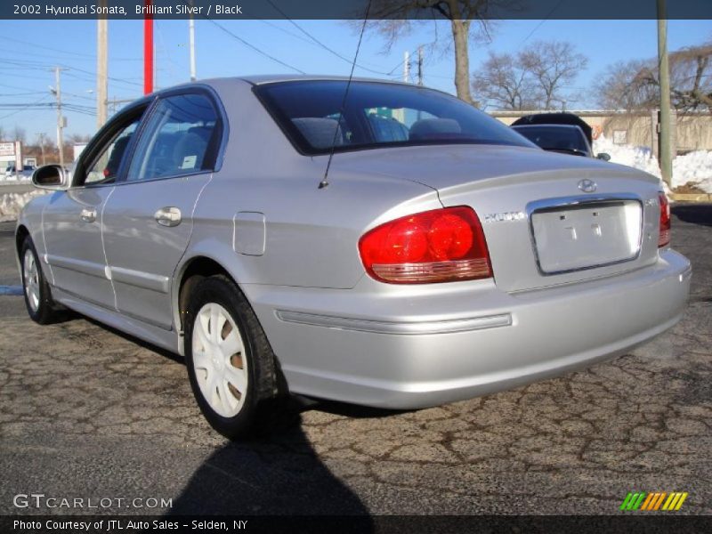 Brilliant Silver / Black 2002 Hyundai Sonata