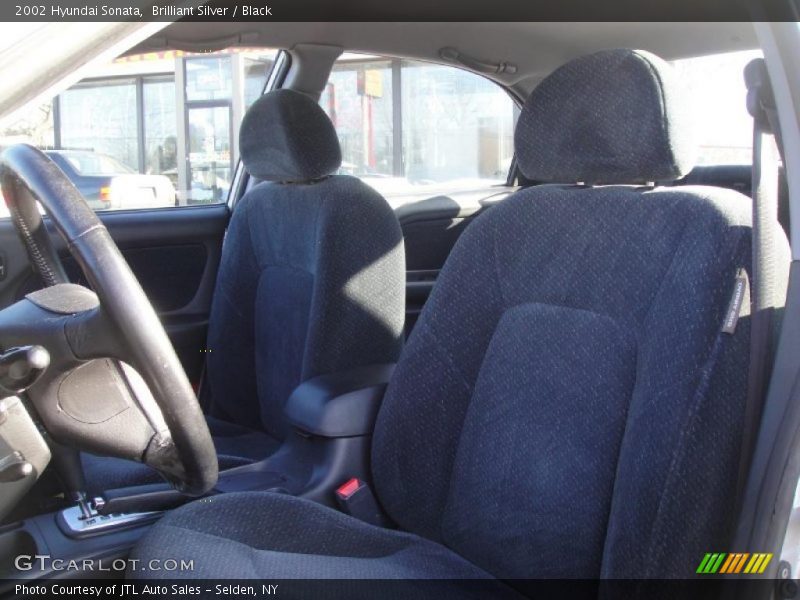 Brilliant Silver / Black 2002 Hyundai Sonata