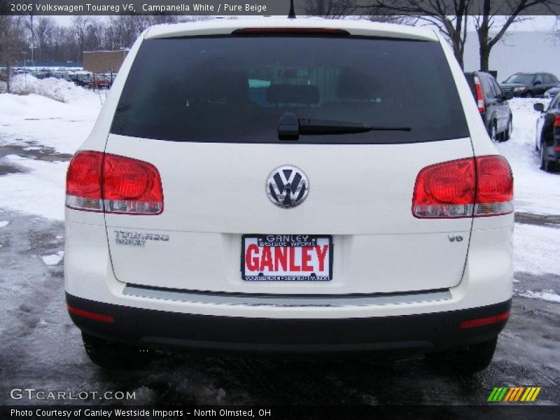 Campanella White / Pure Beige 2006 Volkswagen Touareg V6