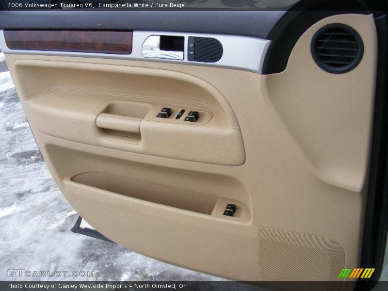 Campanella White / Pure Beige 2006 Volkswagen Touareg V6