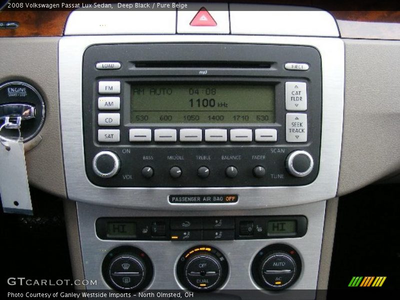 Deep Black / Pure Beige 2008 Volkswagen Passat Lux Sedan