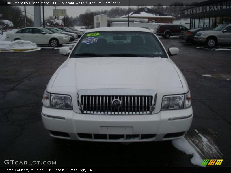 Vibrant White / Medium Light Stone 2009 Mercury Grand Marquis LS