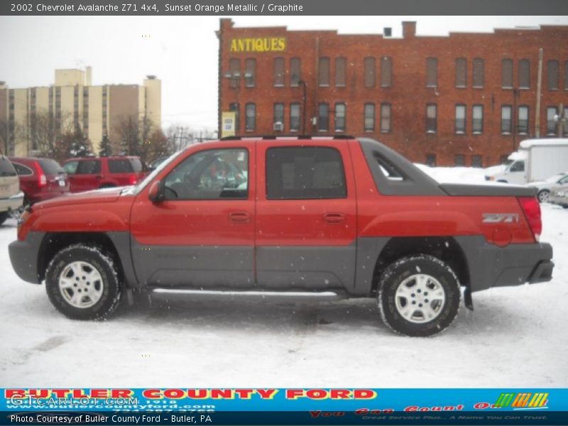Sunset Orange Metallic / Graphite 2002 Chevrolet Avalanche Z71 4x4