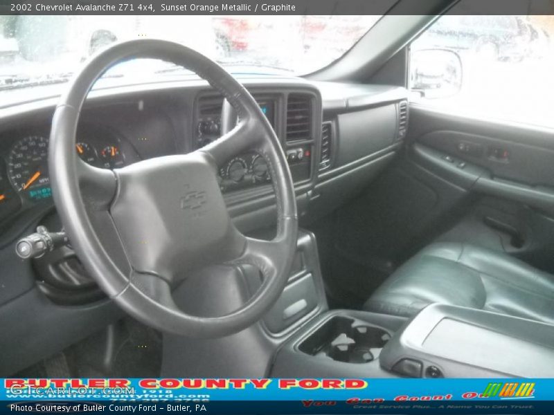 Sunset Orange Metallic / Graphite 2002 Chevrolet Avalanche Z71 4x4