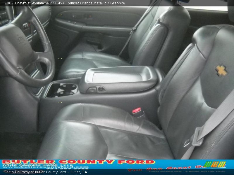 Sunset Orange Metallic / Graphite 2002 Chevrolet Avalanche Z71 4x4