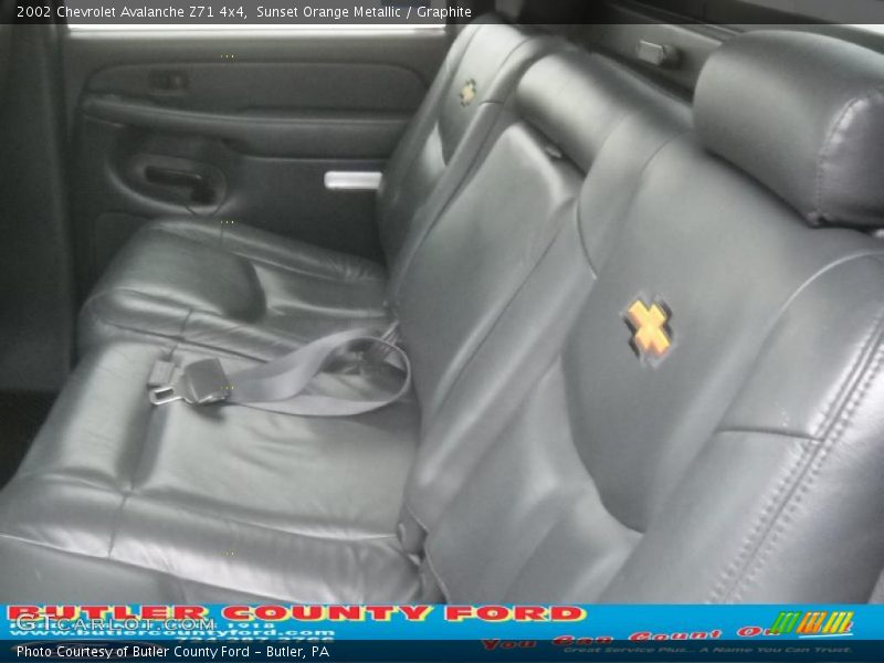 Sunset Orange Metallic / Graphite 2002 Chevrolet Avalanche Z71 4x4