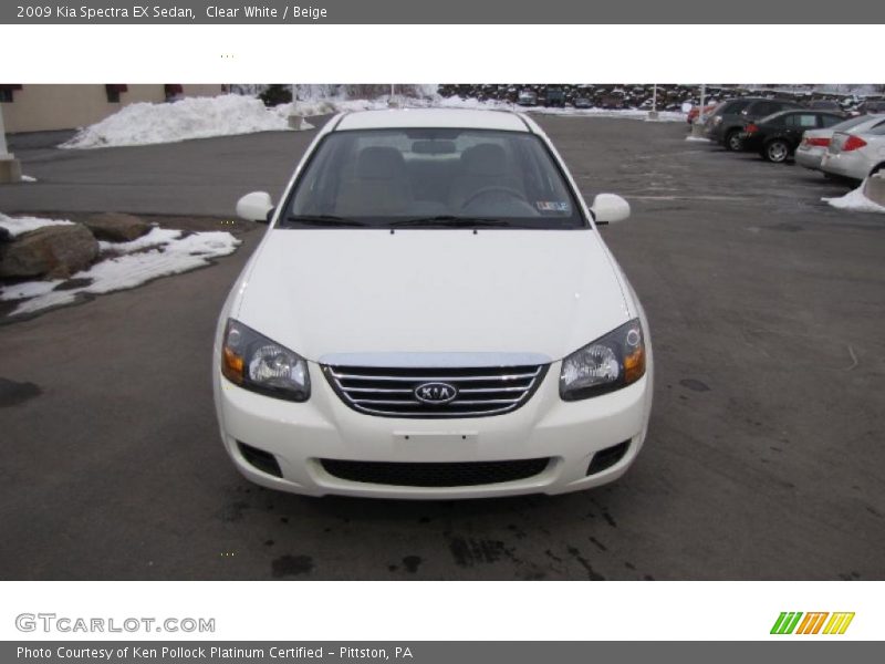 Clear White / Beige 2009 Kia Spectra EX Sedan