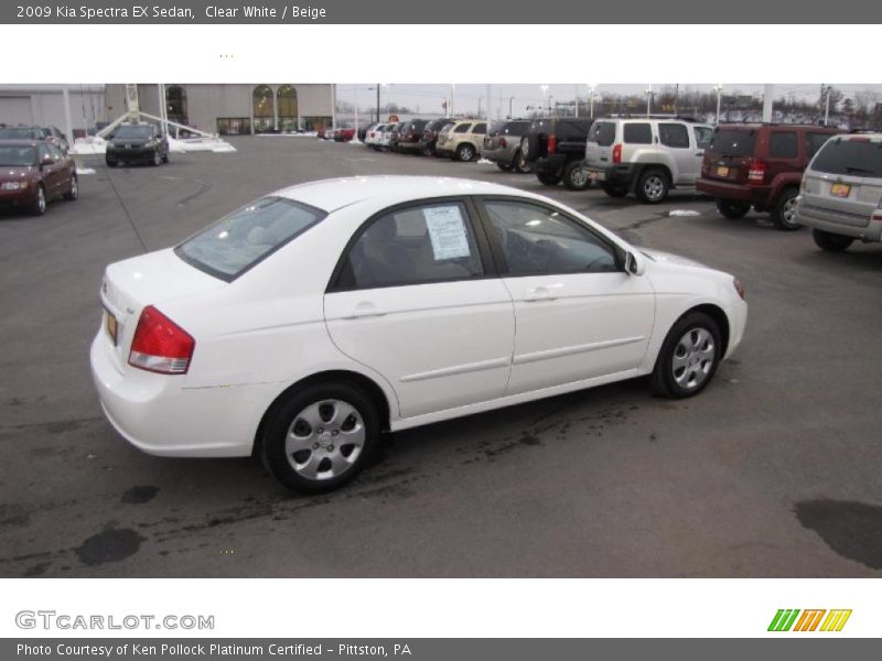 Clear White / Beige 2009 Kia Spectra EX Sedan