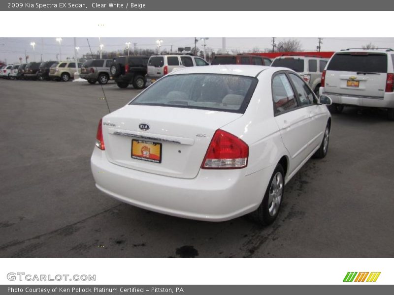 Clear White / Beige 2009 Kia Spectra EX Sedan