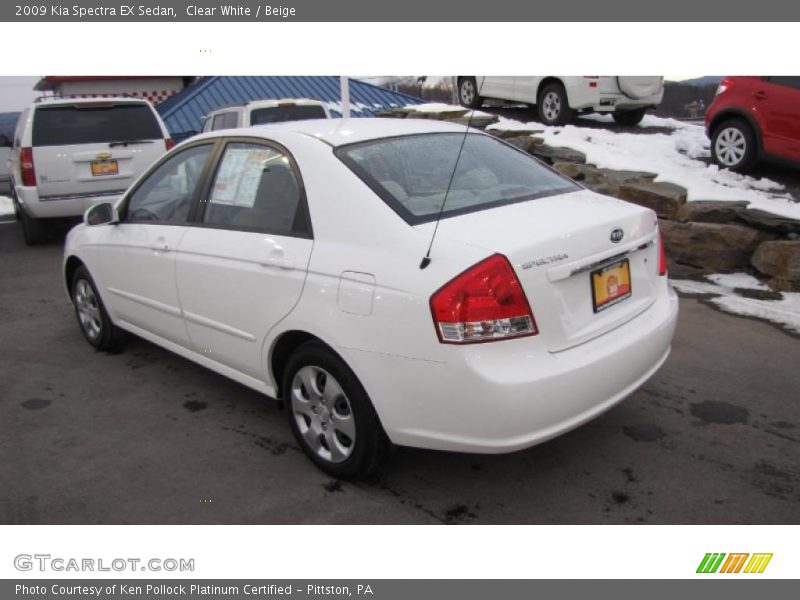 Clear White / Beige 2009 Kia Spectra EX Sedan