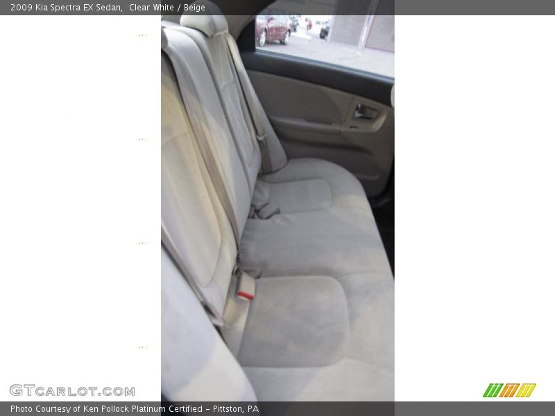 Clear White / Beige 2009 Kia Spectra EX Sedan