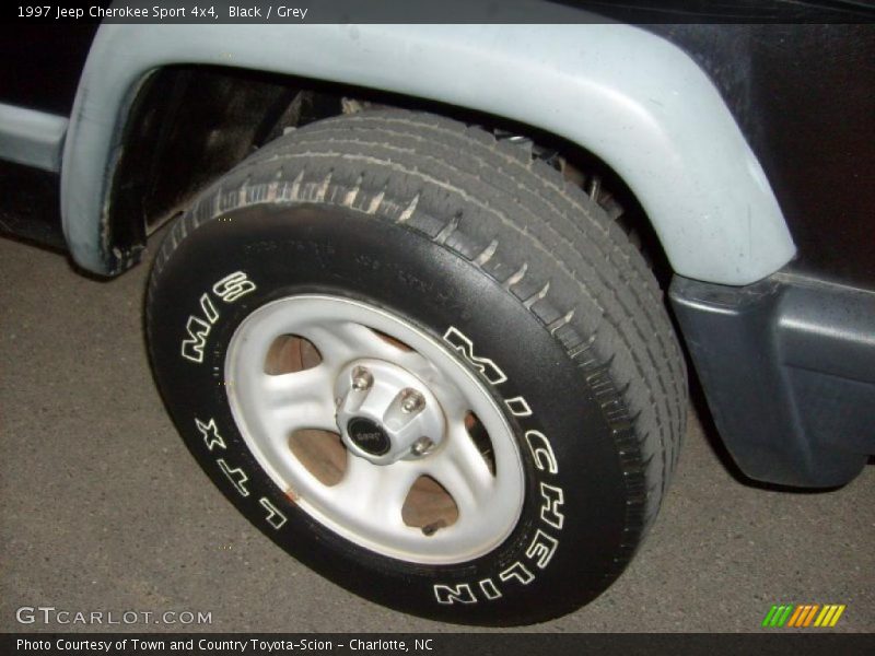 Black / Grey 1997 Jeep Cherokee Sport 4x4