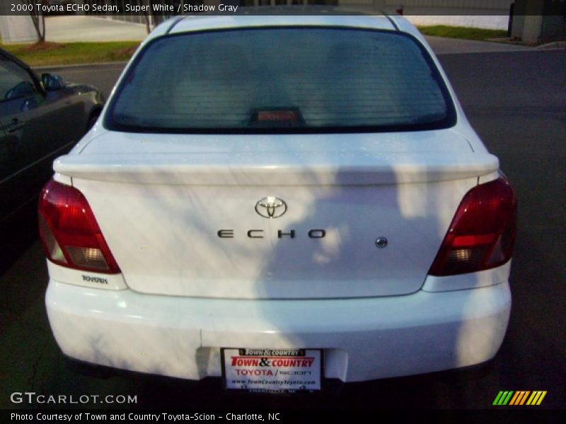Super White / Shadow Gray 2000 Toyota ECHO Sedan
