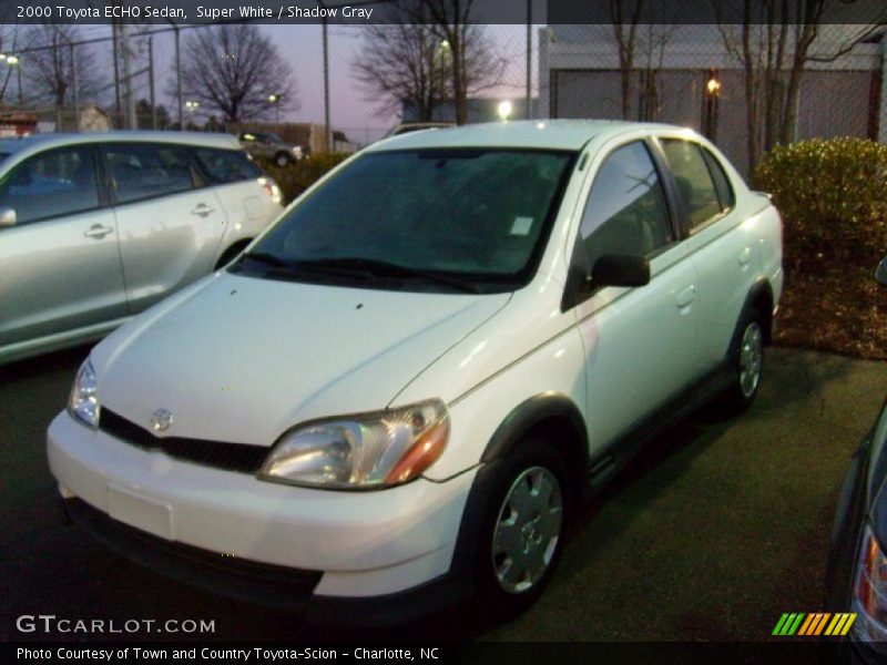 Super White / Shadow Gray 2000 Toyota ECHO Sedan