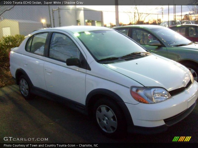 Super White / Shadow Gray 2000 Toyota ECHO Sedan