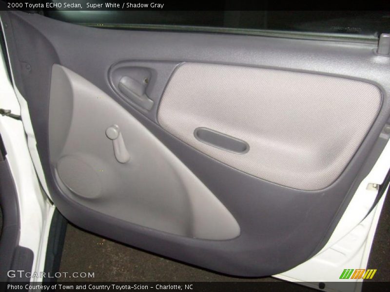 Super White / Shadow Gray 2000 Toyota ECHO Sedan