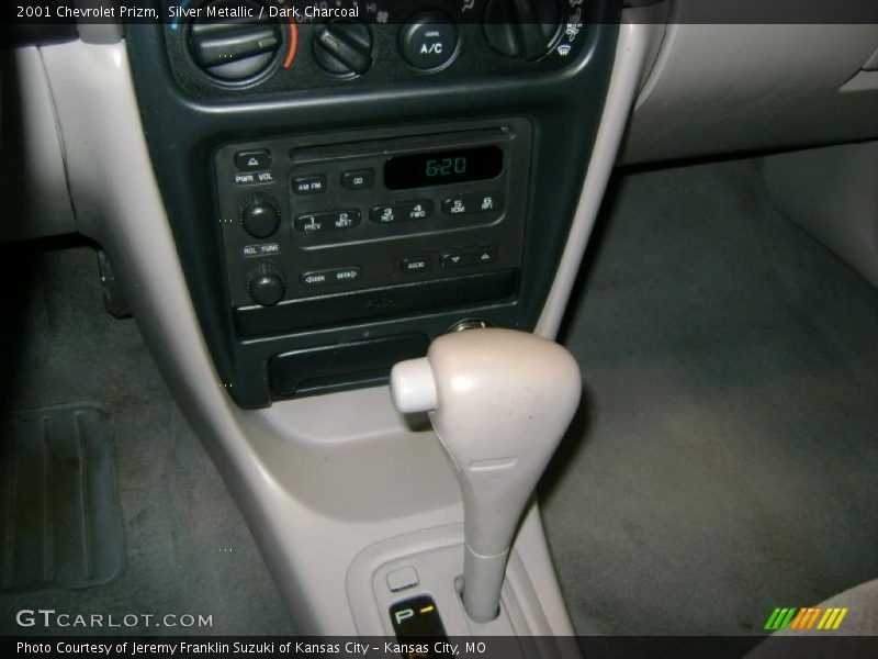 Silver Metallic / Dark Charcoal 2001 Chevrolet Prizm