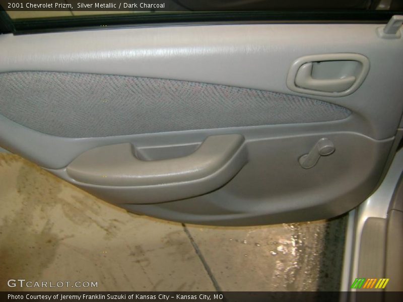 Silver Metallic / Dark Charcoal 2001 Chevrolet Prizm