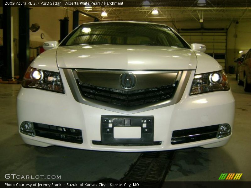 Alberta White Pearl / Parchment 2009 Acura RL 3.7 AWD Sedan