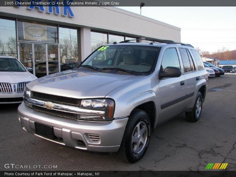 Graystone Metallic / Light Gray 2005 Chevrolet TrailBlazer LS 4x4