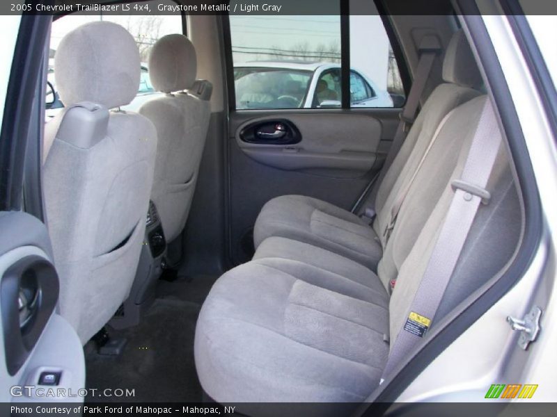 Graystone Metallic / Light Gray 2005 Chevrolet TrailBlazer LS 4x4