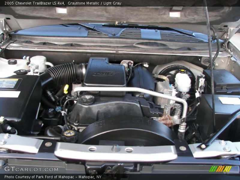 Graystone Metallic / Light Gray 2005 Chevrolet TrailBlazer LS 4x4