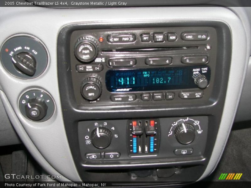Graystone Metallic / Light Gray 2005 Chevrolet TrailBlazer LS 4x4